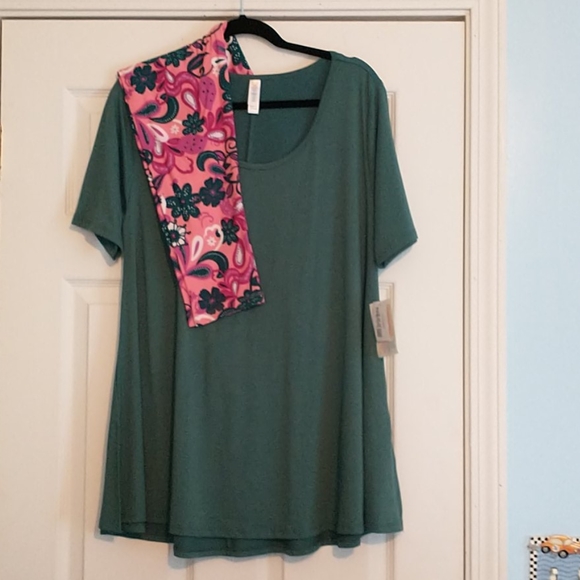 Lularoe Outfit